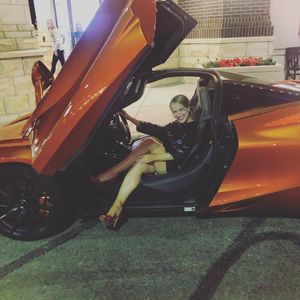 Meet your Posher, Robin